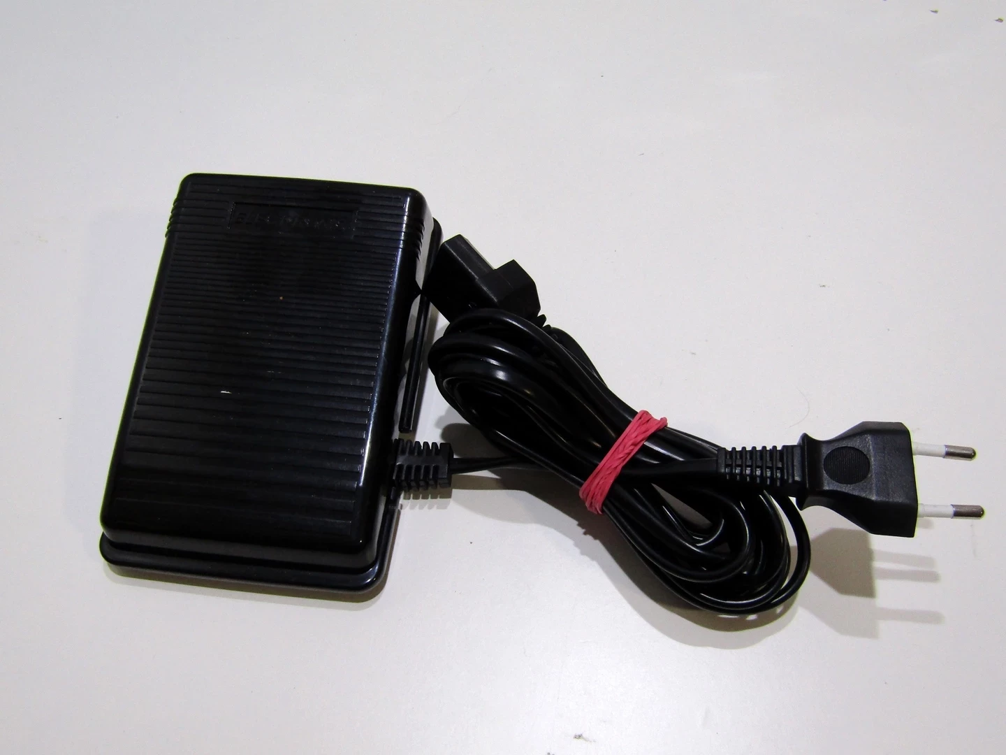 maszyna-do-szycia-modena-kp950-opis-ean-gtin-5907718901214