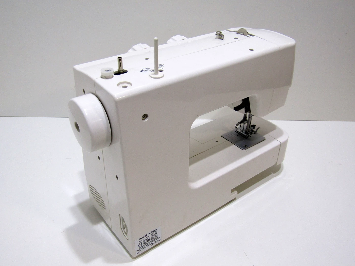 maszyna-do-szycia-modena-kp950-opis-kod-producenta-kp950