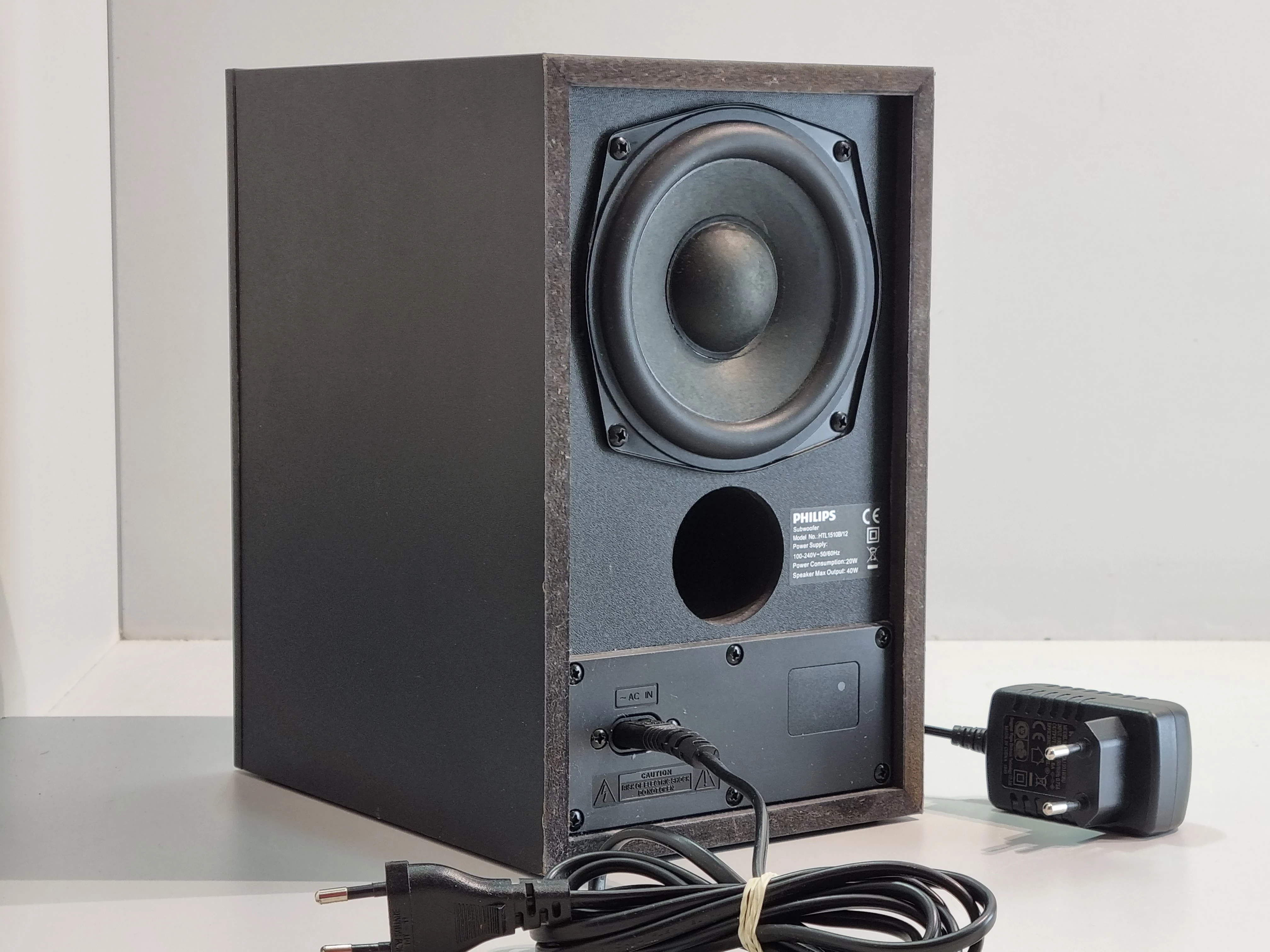 soundbar-philips-htl1510b12-pilot-marka-philips