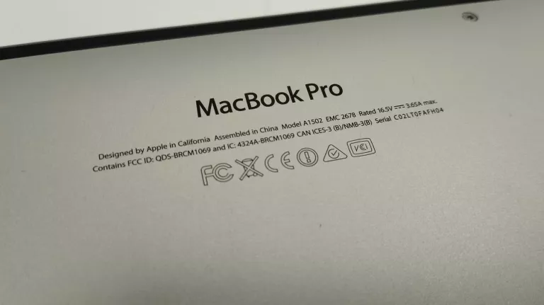 LAPTOP APPLE MACBOOK PRO A1502 8GB/256GB/I5