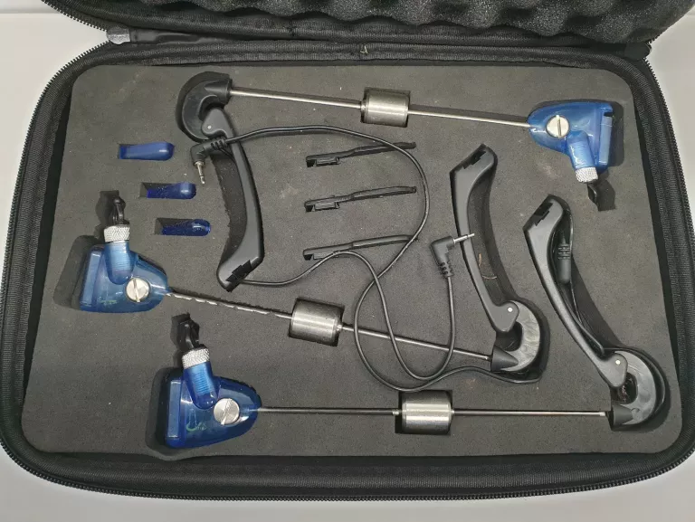 wedkarskie-swingery-lion-3szt-etui-rodzaj-elektroniczny