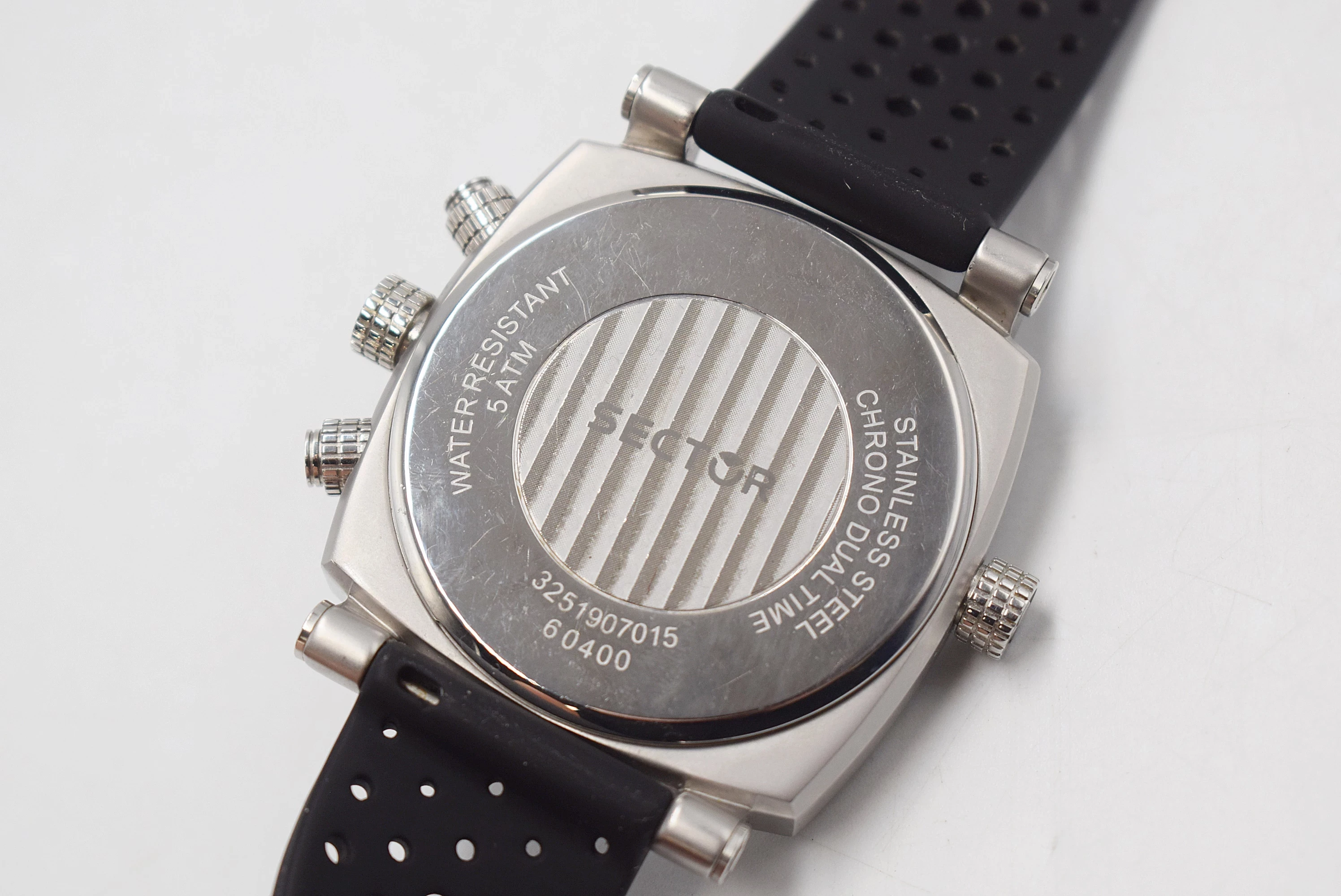 zegarek-sector-60400-ksztalt-koperty-kwadratowa