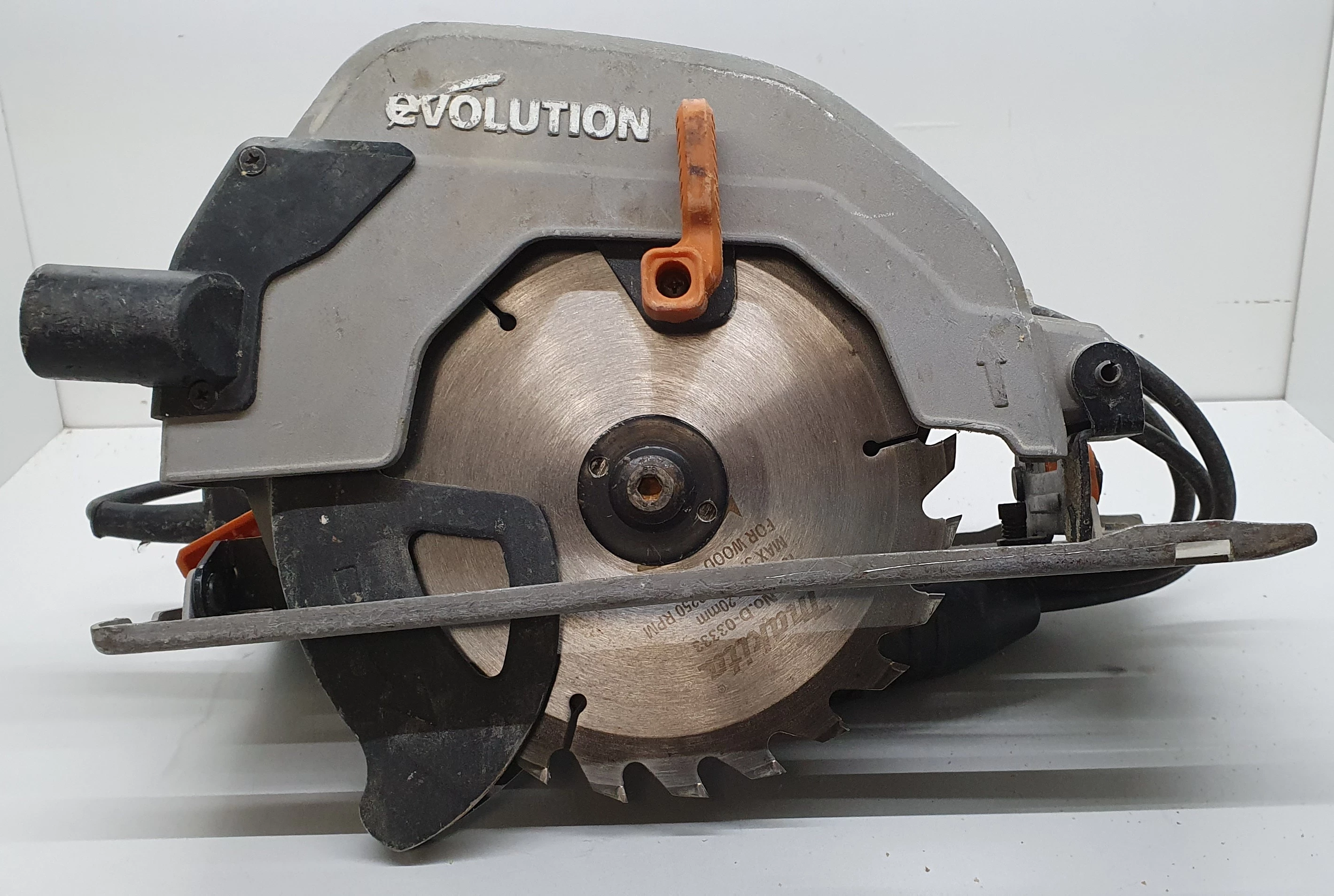 pila-tarczowa-evolution-r185ccsl-1200w-stan-uzywany