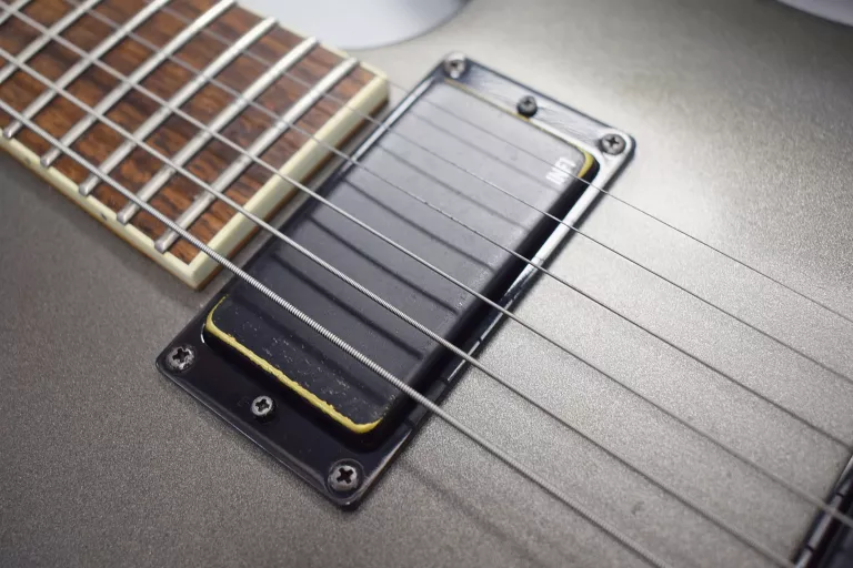 GITARA ELEKTRYCZNA IBANEZ S520 EX