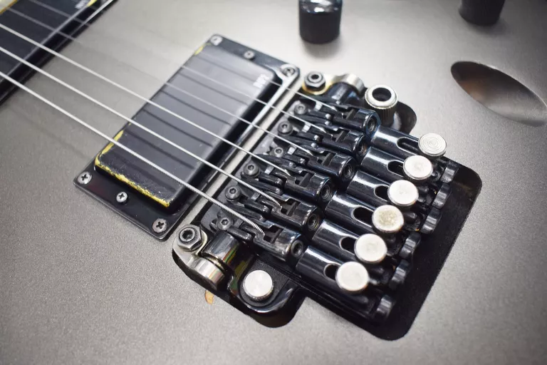 GITARA ELEKTRYCZNA IBANEZ S520 EX