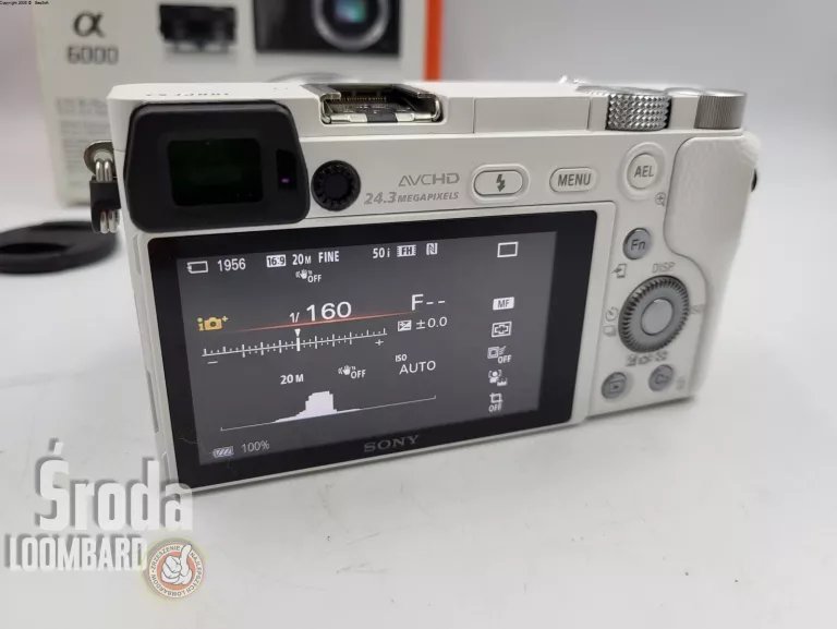 APARAT SONY ALPHA A6000 KOMPLET