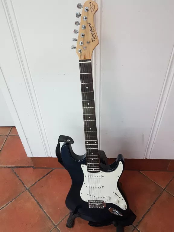 GITARA ELEKTRYCZNA TANGLEWOOD NEVADA FST-32K LITE