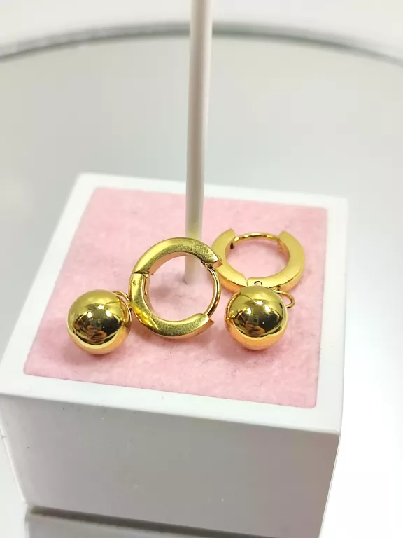 kolczyki-kulki-ze-stali-chirurgicznej-pozlacane-rodzaj-2205-16