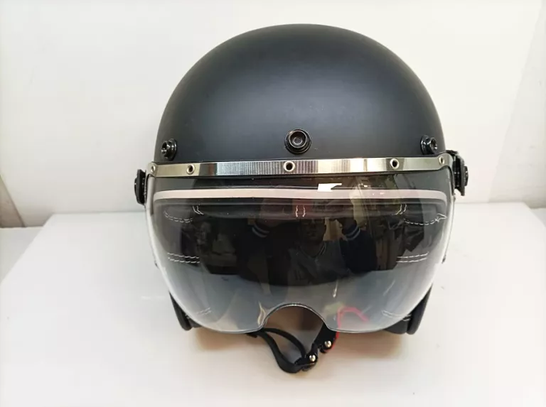 KASK AIROH GARAGE HELMET R.M