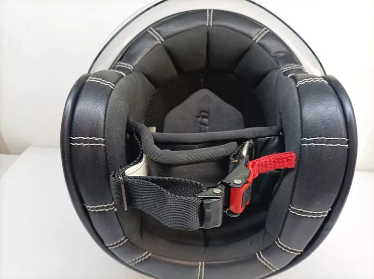 KASK AIROH GARAGE HELMET R.M