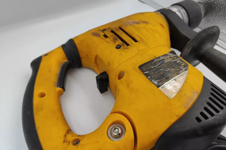 MŁOTOWIERTARKA MŁOT UDAROWY JCB RHD 950 SDS PLUS