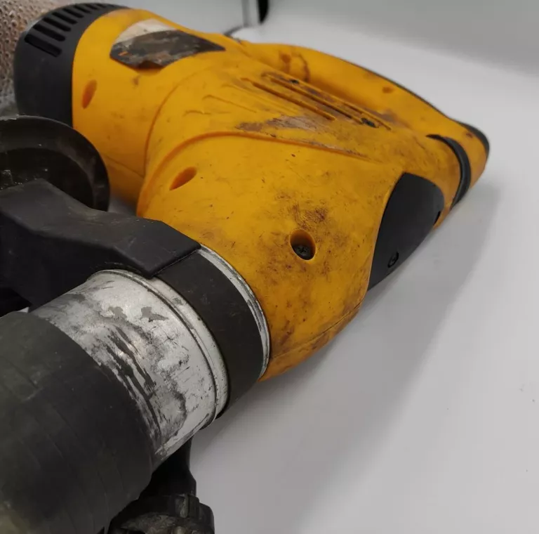 MŁOTOWIERTARKA MŁOT UDAROWY JCB RHD 950 SDS PLUS