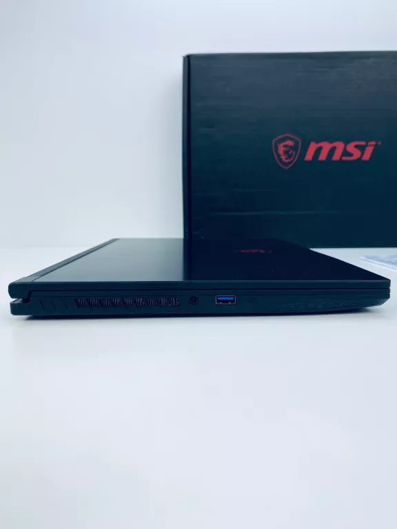 LAPTOP MSI GF63 THIN I5-11400H/ RTX3050/ 16/512 G