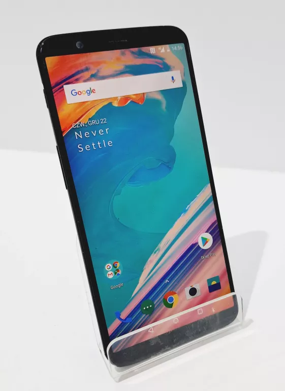 TELEFON ONEPLUS 5T