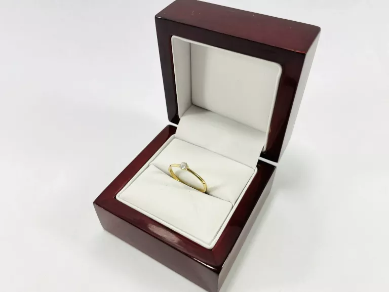 zloty-750-pierscionek-z-brylantem-013ct-rozmiar-14-certyfikat-diament-waga-177
