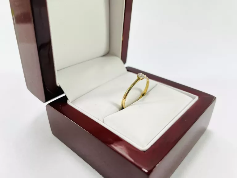 zloty-750-pierscionek-z-brylantem-013ct-rozmiar-14-certyfikat-diament-kolor-249512-1647429
