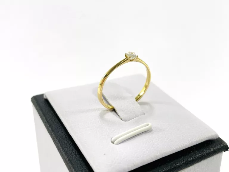 zloty-750-pierscionek-z-brylantem-013ct-rozmiar-14-certyfikat-diament-kamien-17088-8388608