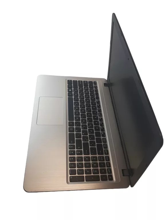 laptop-asus-x540n-przekatna-ekranu-1560