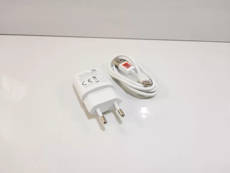 4ladowarka-kabel-kostka-usb-c-pasieka-36-a-poznan-ska-x