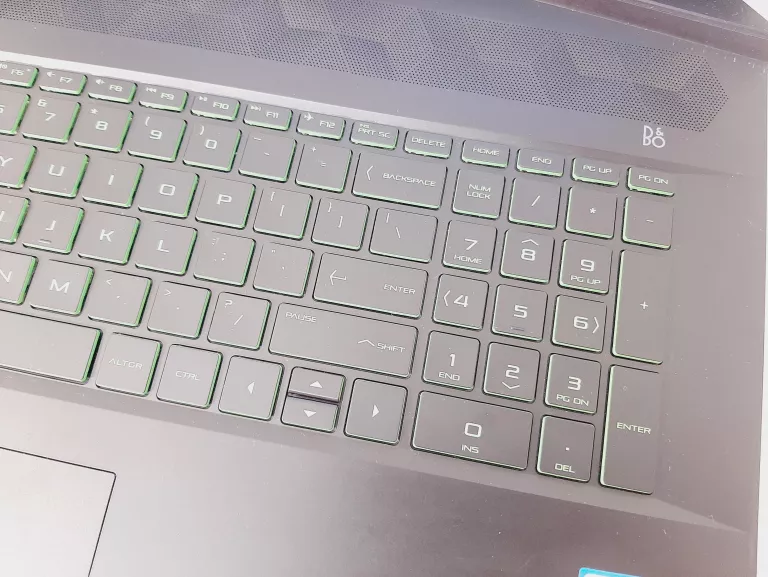 HP PAVILION GAMING 17-CD0030NW I5/8/512GB WIN11