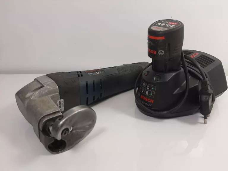 NOŻYCE DO BLACHY BOSCH GSC 10,8 V-LI 2X AKU ŁAD