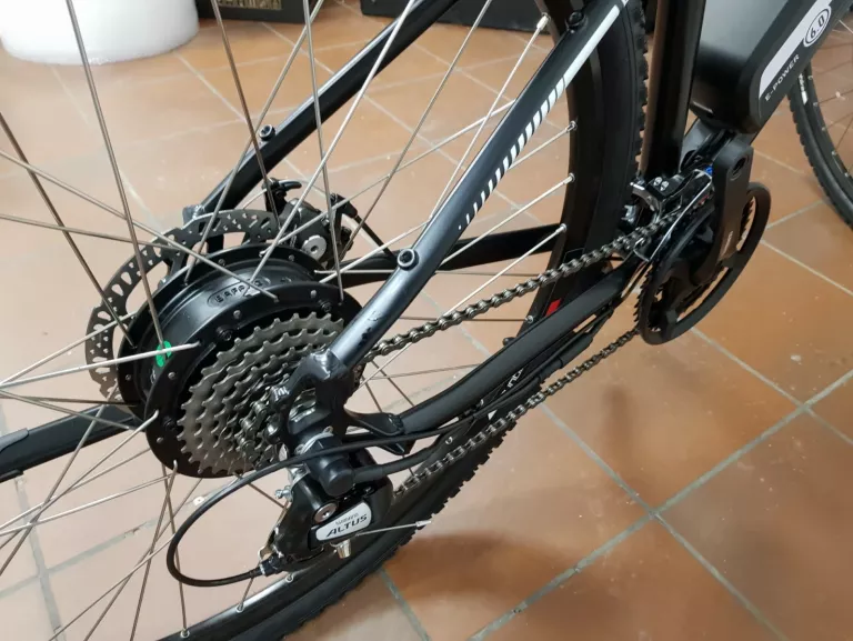 ROWER ELEKTRYCZNY FUNBIKE E-POWER 6.0 21 AKCESORI