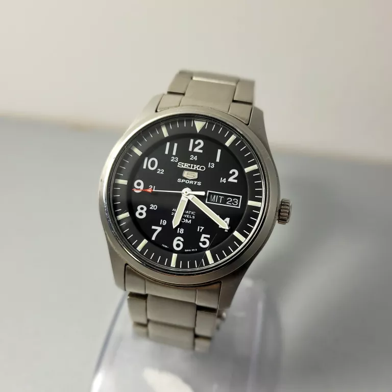 ZEGAREK SEIKO 7S36-03J0