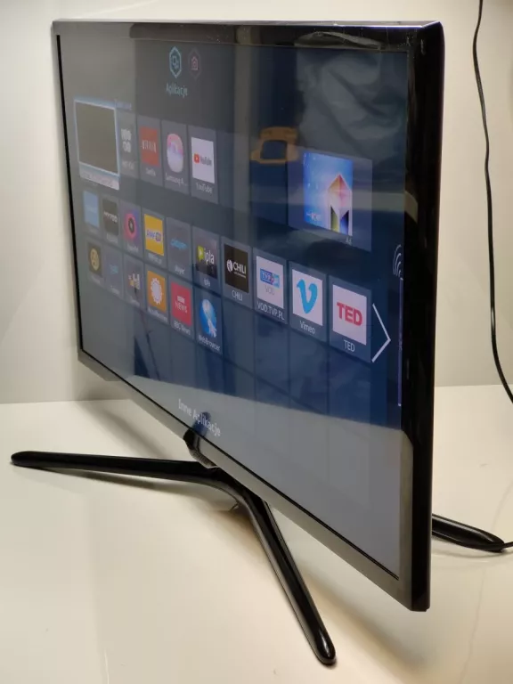 smart-tv-samsung-ue32f5500aw-32-marka-samsung