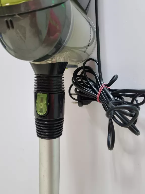 ODKURZACZ RĘCZNY CLEANMAXX XL-602-40