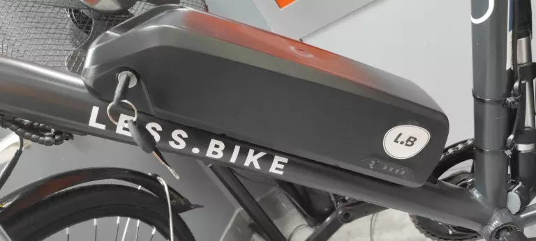 rower-elektryczny-less-bike-moc-silnika-25000