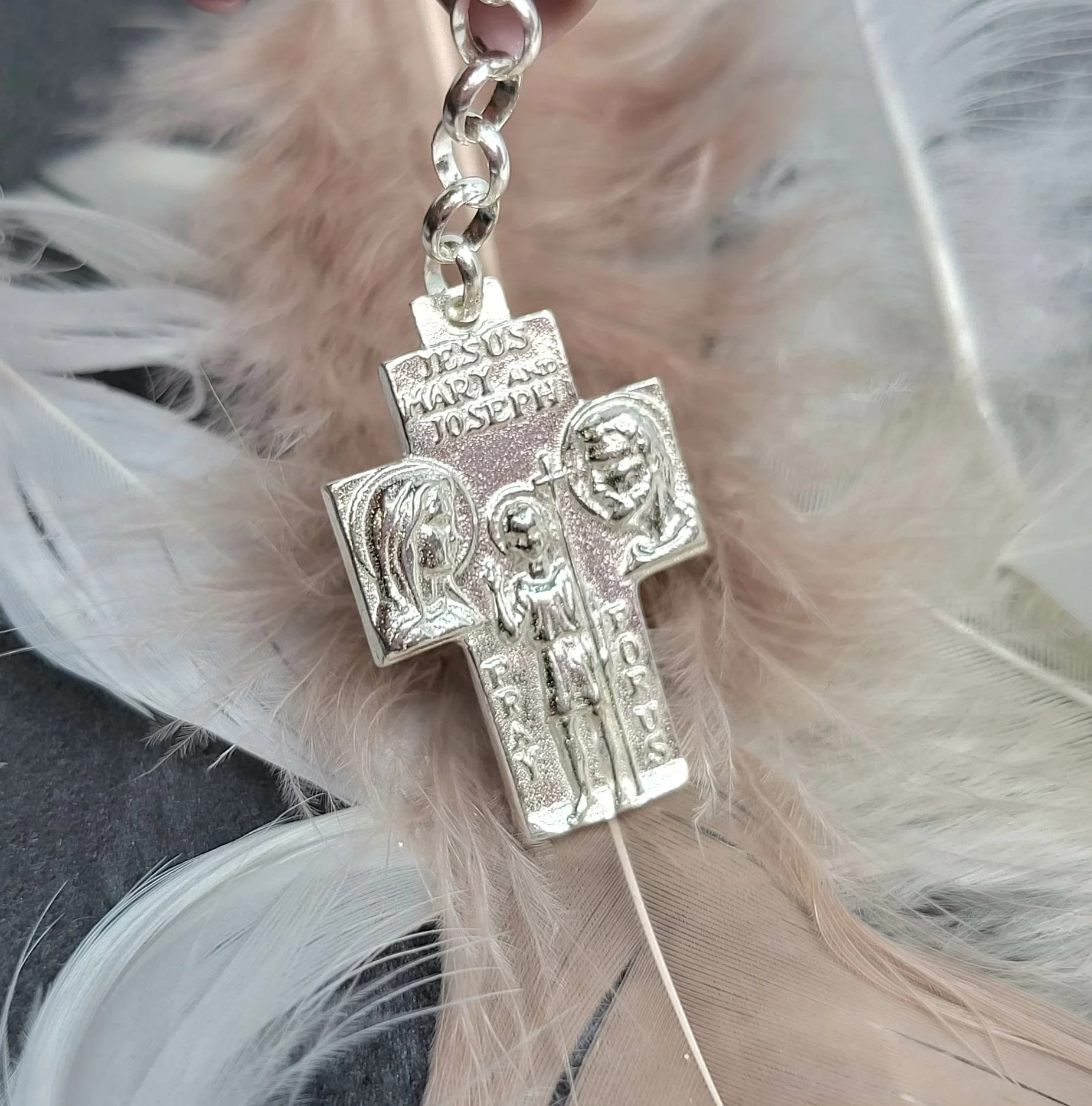 srebrny-krzyzyk-zawieszka-pr925-rynek-38-paczkow-adben