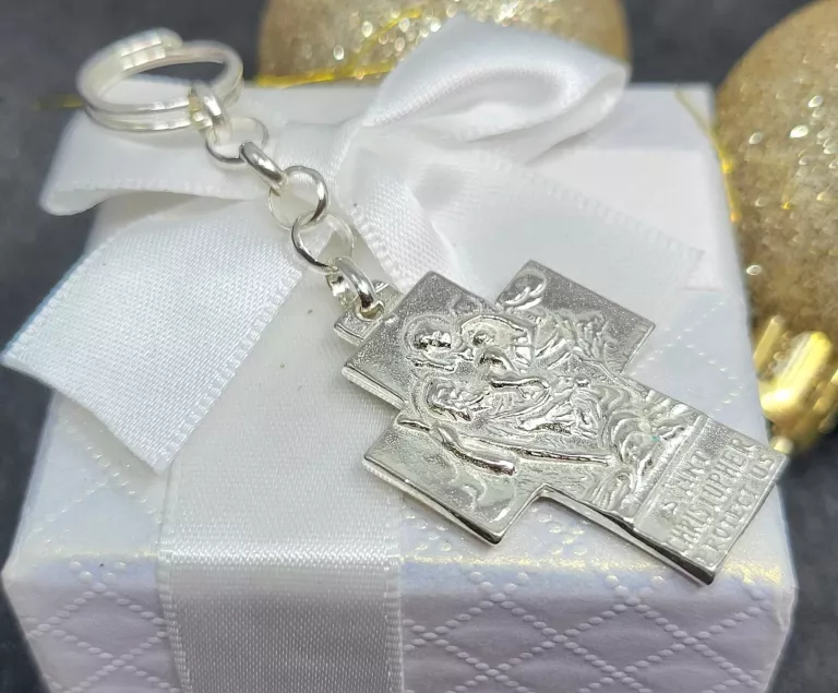 srebrny-krzyzyk-zawieszka-pr925-stan-powystawowy
