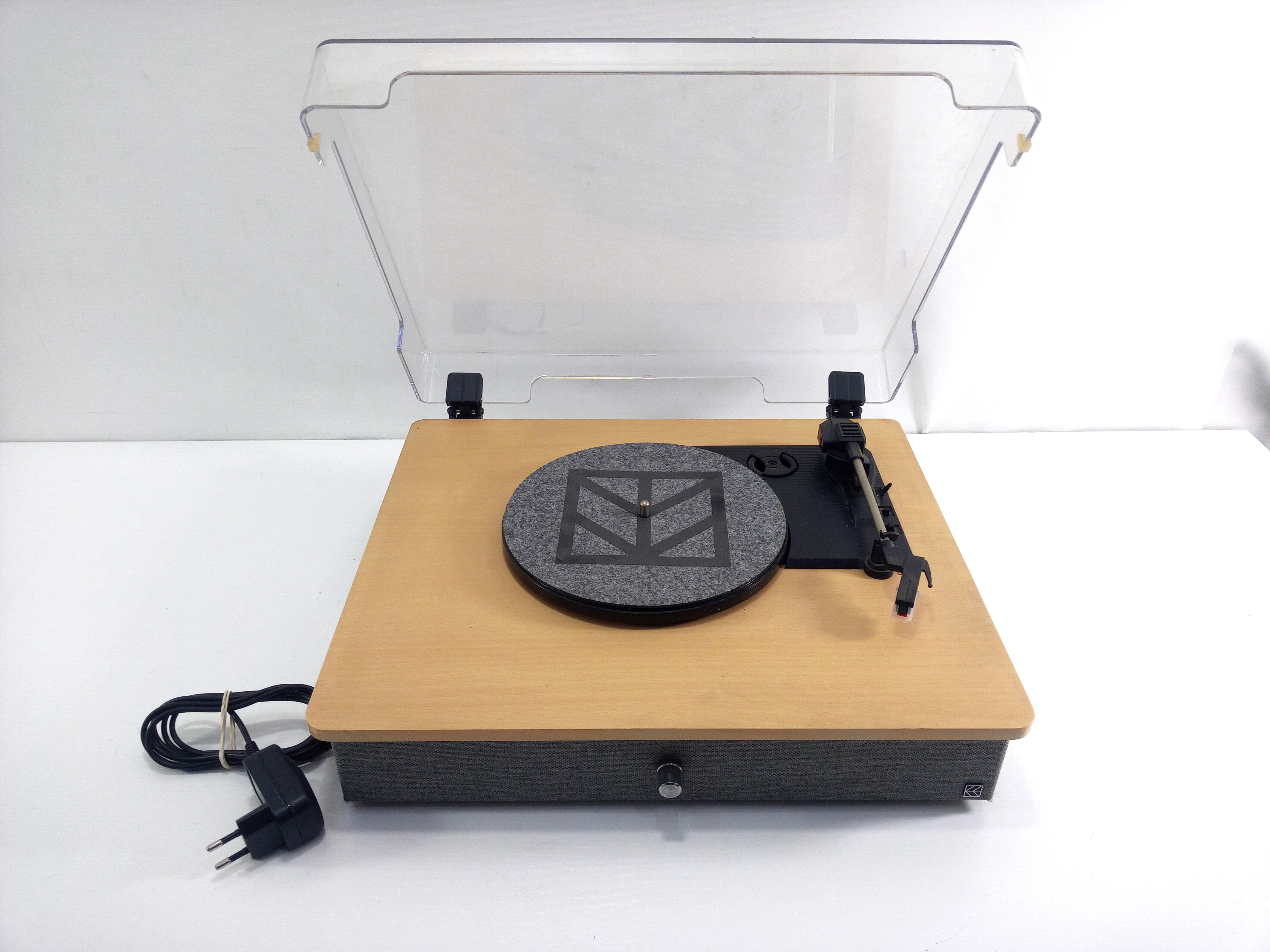 gramofon-z-radiem-hykker-bt-tt-tysiaclecia-2a-nowe-miasto-lubawskie