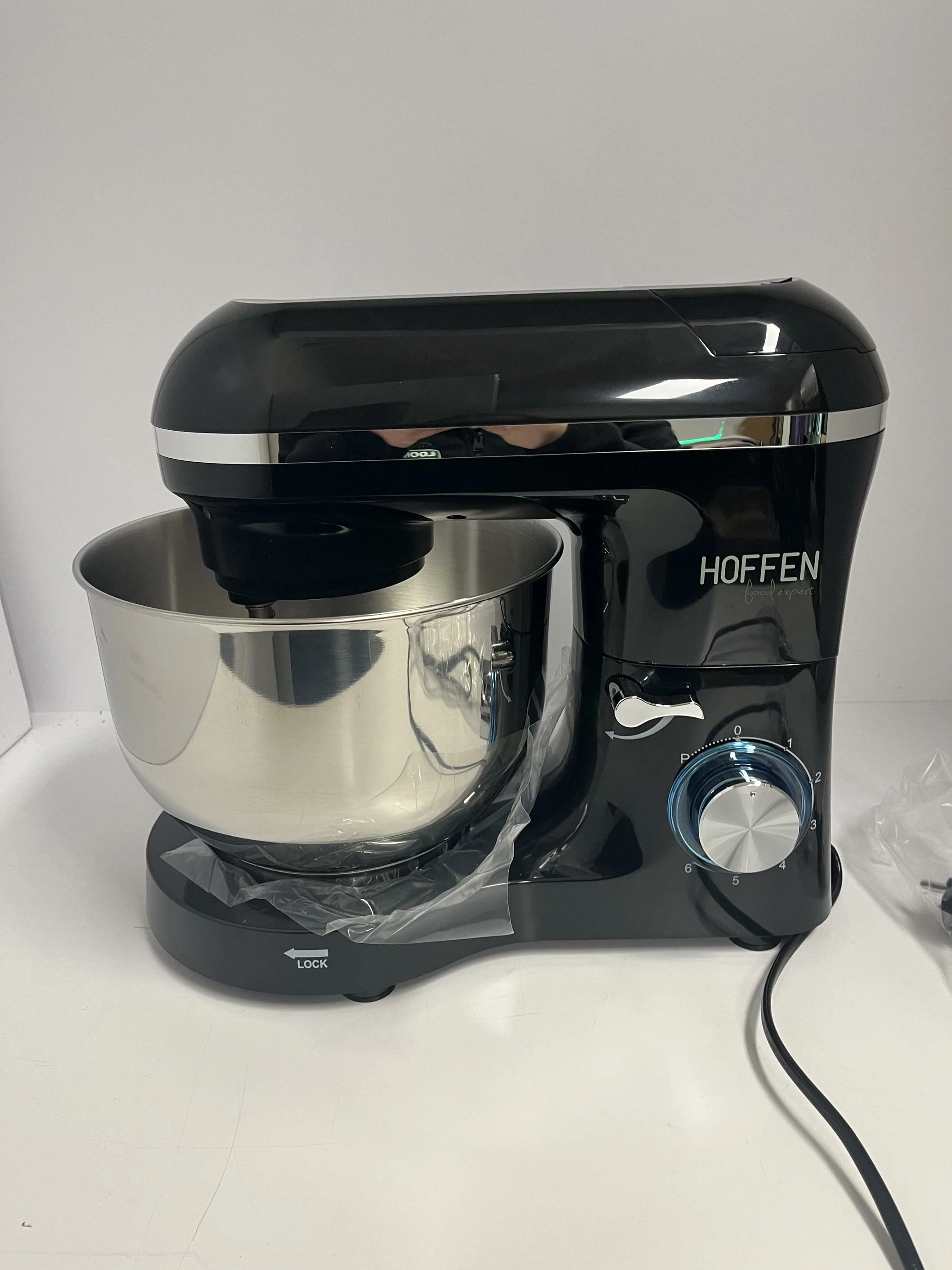 hoffen-robot-planetarny-z-blenderem-1500w-marka-hoffen