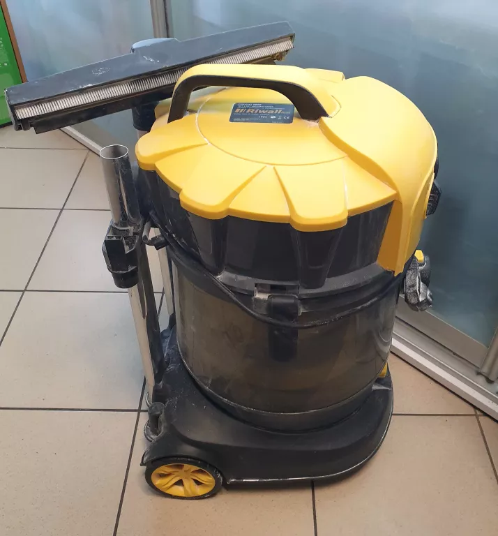 odkurzacz-przemyslowy-riwall-pro-czechu-2000-w-marka-riwall