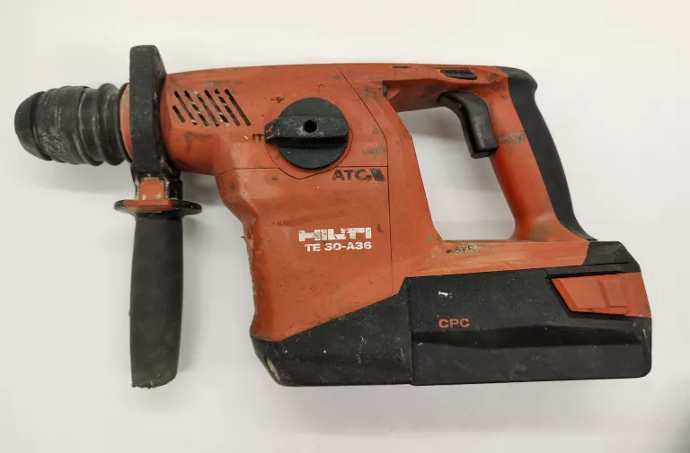 MŁOTOWIERTARKA HILTI TE 30-A36 2 AKU ŁADOWARKA