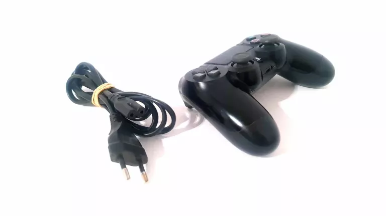 KONSOLA PS4 SLIM 1TB