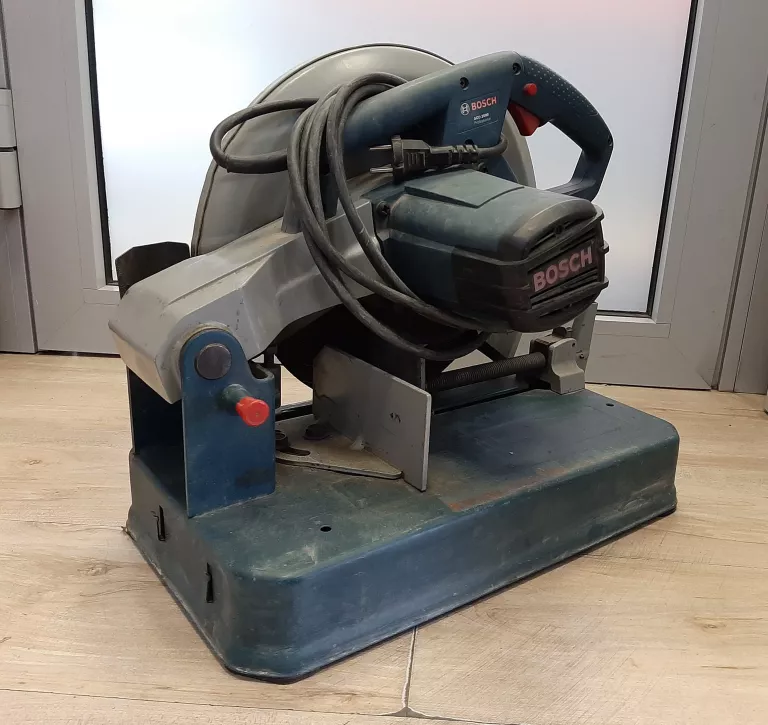 przecinarka-metalu-bosch-gco2000-marka-bosch