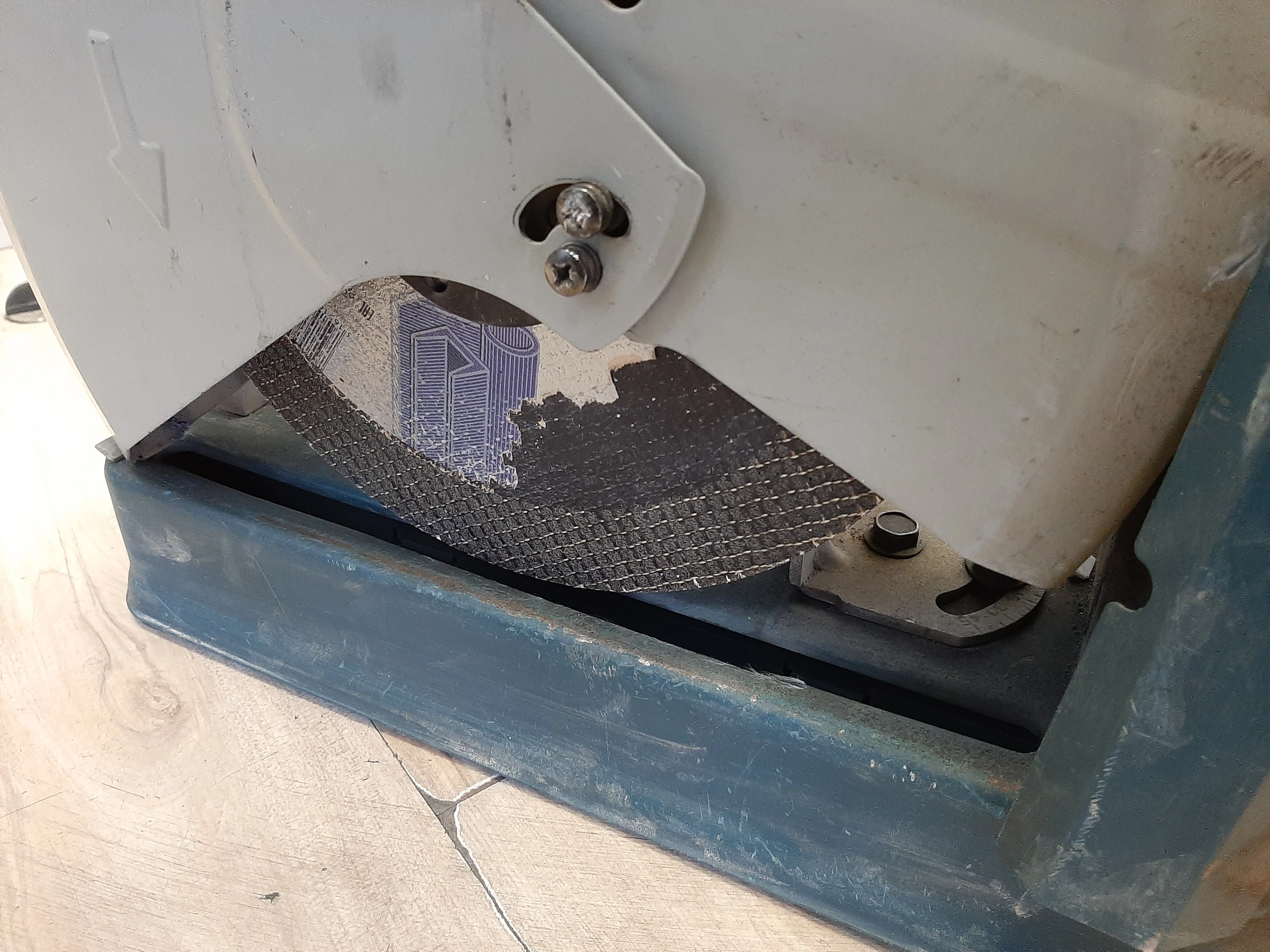 przecinarka-metalu-bosch-gco2000-stan-uzywany