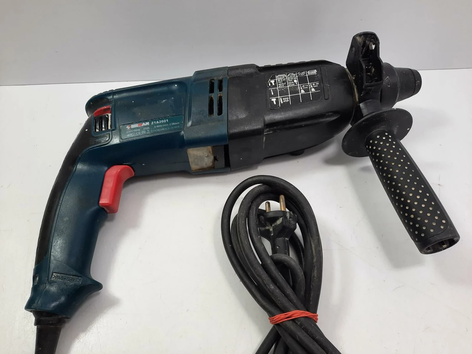 mlotowiertarka-erman-z1a2601-waga-wiertarki-26