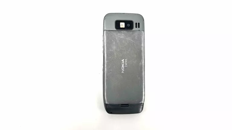 TELEFON NOKIA E52