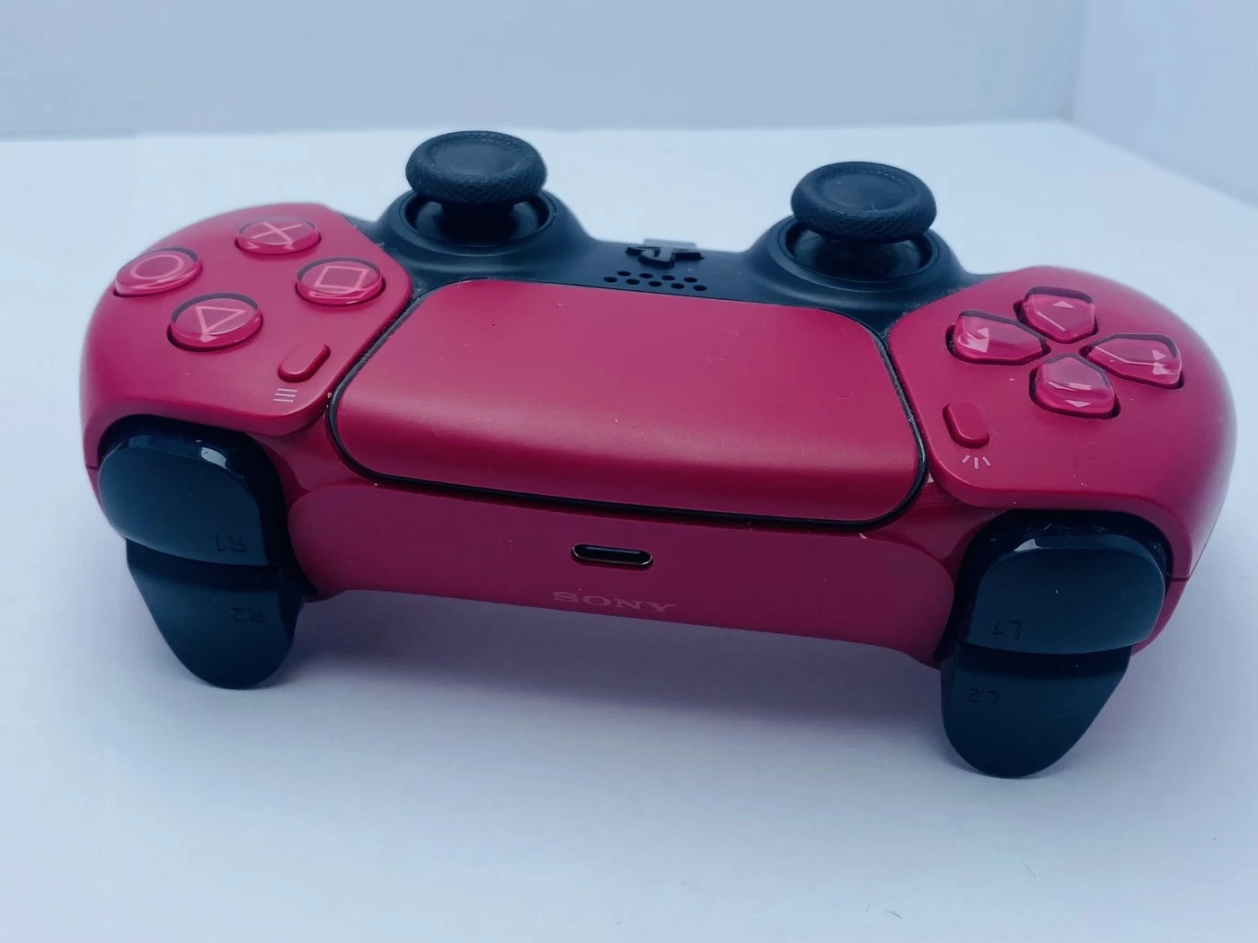 pad-sony-ps5-dualsense-czerwony-cosmic-red-marka-sony