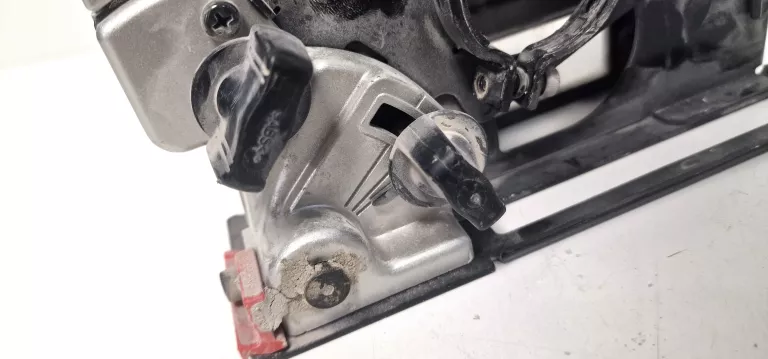 ODSYSACZ PYŁU MAKITA 125 MM