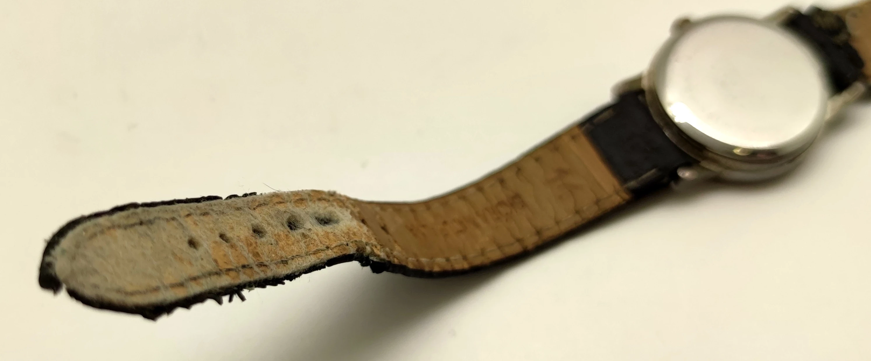 zegarek-perfect-050-szkielko-129224-2