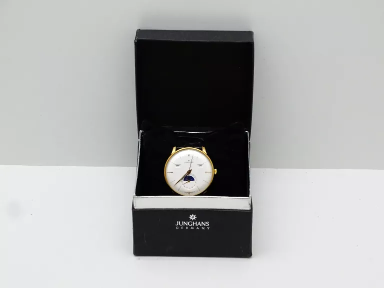 NIEZIEMSKI ZEGAREK JUNGHANS MEISTER KALENDER