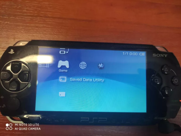 konsola-psp-1003-4-gry-stan-uzywany