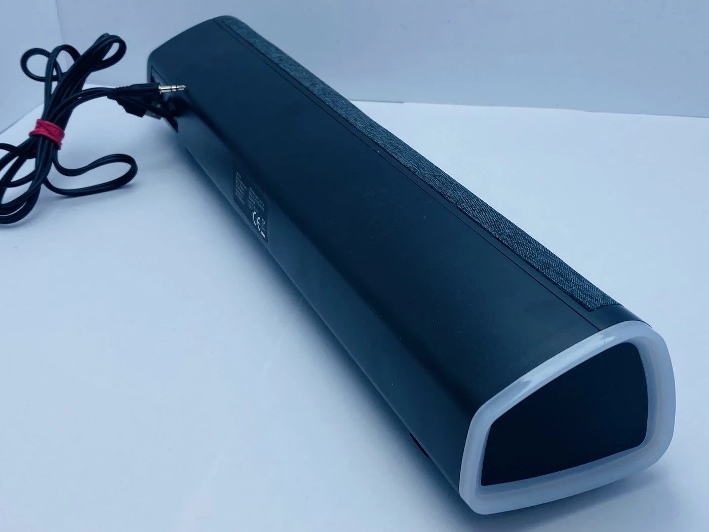 glosnik-sieciowy-lab-31-bt-sv-sp01rgb-b-zasilanie-sieciowe