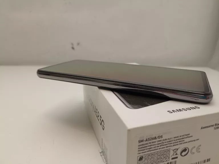 TELEFON SAMSUNG GALAXY A52 5G ZABLOKOWANY