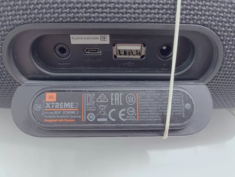 GŁOŚNIK JBL XTREAM 2