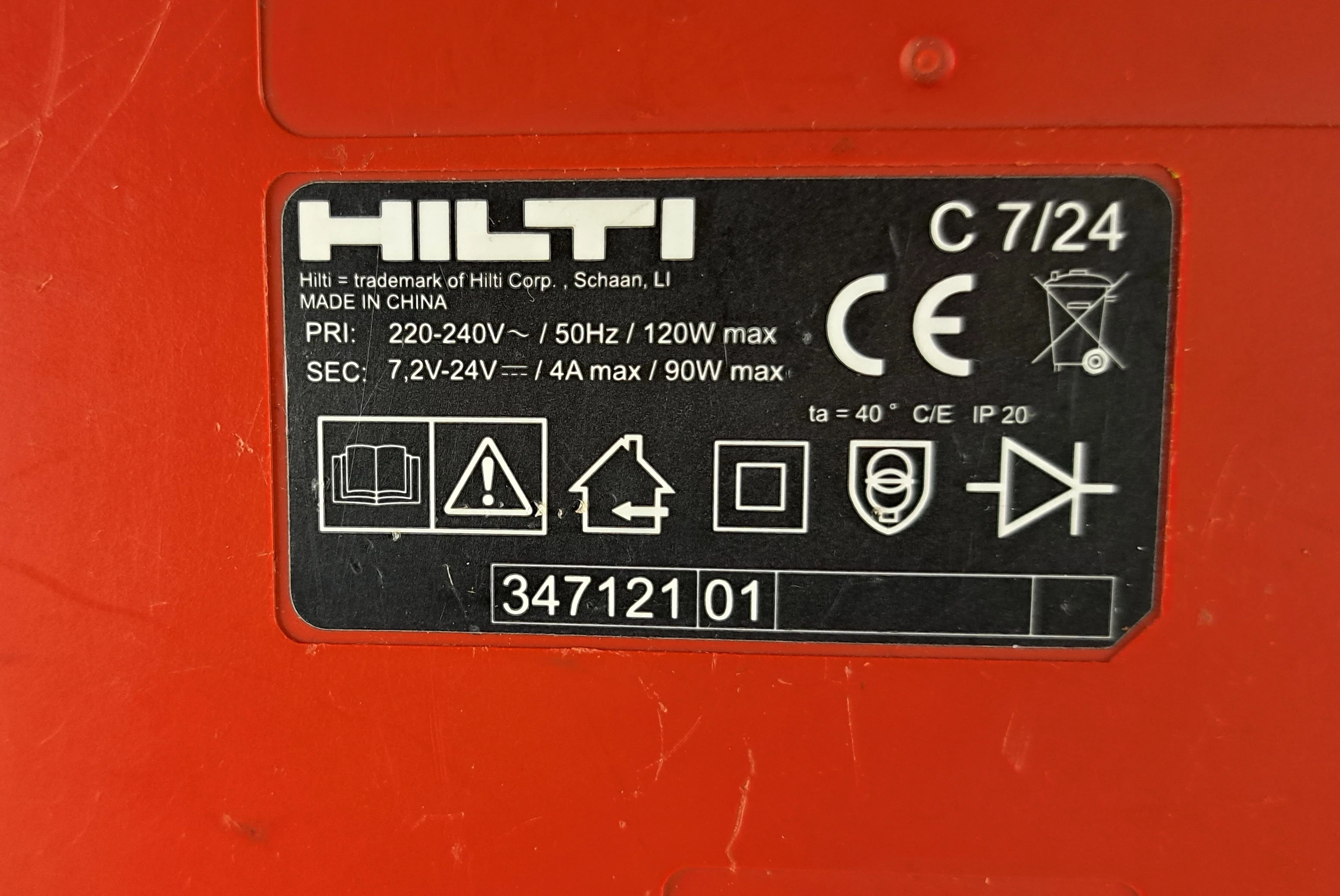 ladowarka-hilti-c724-marka-hilti